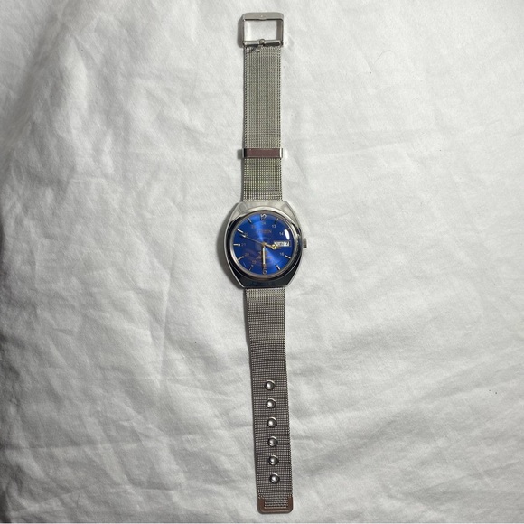 Vintage Automatic 1970s Citizen Mens Watch with Blue Face and Steel strap! - Picture 4 of 6